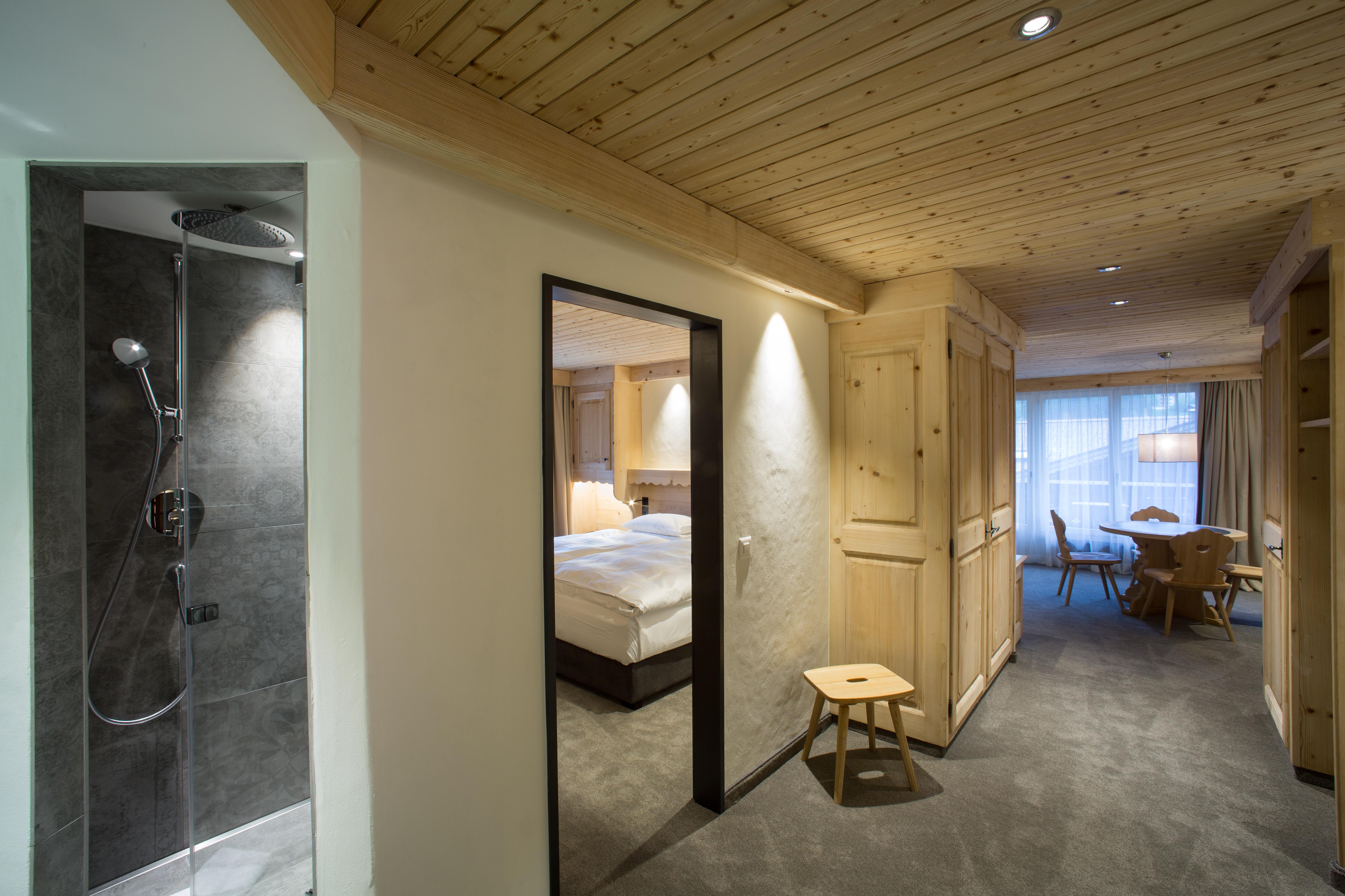 Bernerhof Swiss Quality Hotel Гштад Экстерьер фото