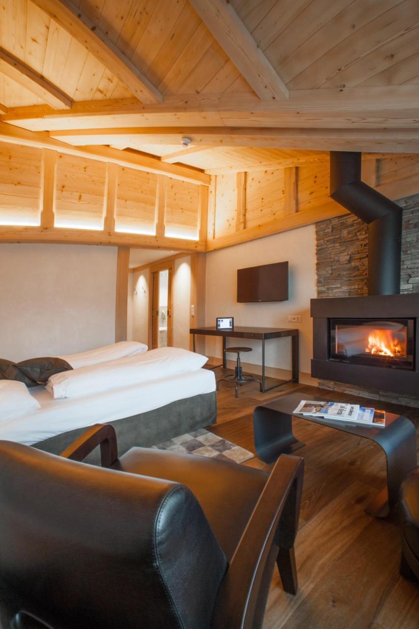 Bernerhof Swiss Quality Hotel Гштад Экстерьер фото