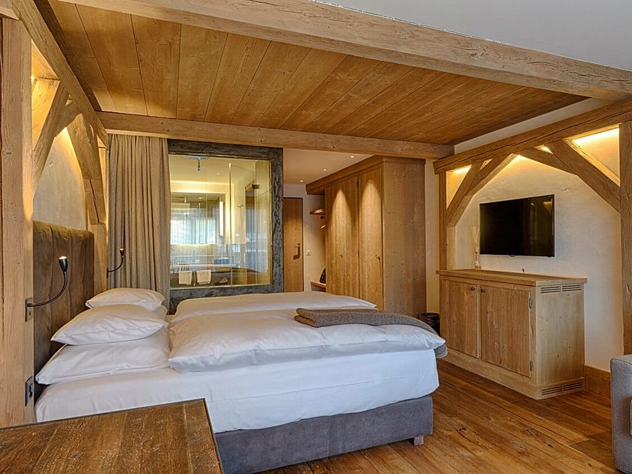 Bernerhof Swiss Quality Hotel Гштад Экстерьер фото