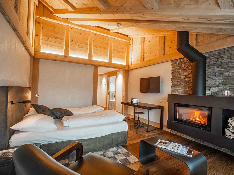 Bernerhof Swiss Quality Hotel Гштад Экстерьер фото
